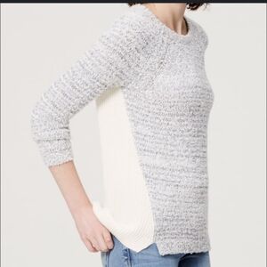 Anne Taylor LOFT | Light weight sweater | GREY and WHITE